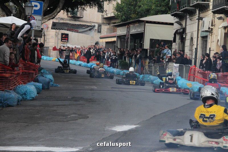 111120 sport2 377_tn.jpg